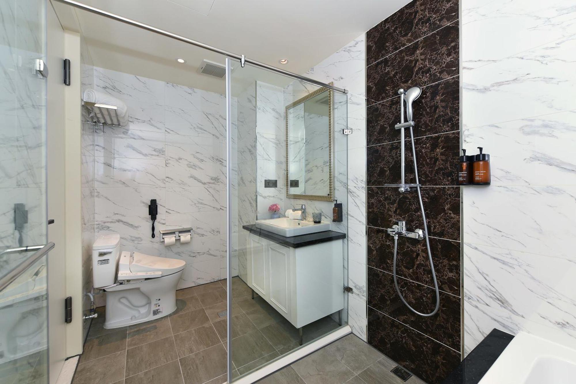 Отель Fullon Poshtel - Shuili Экстерьер фото